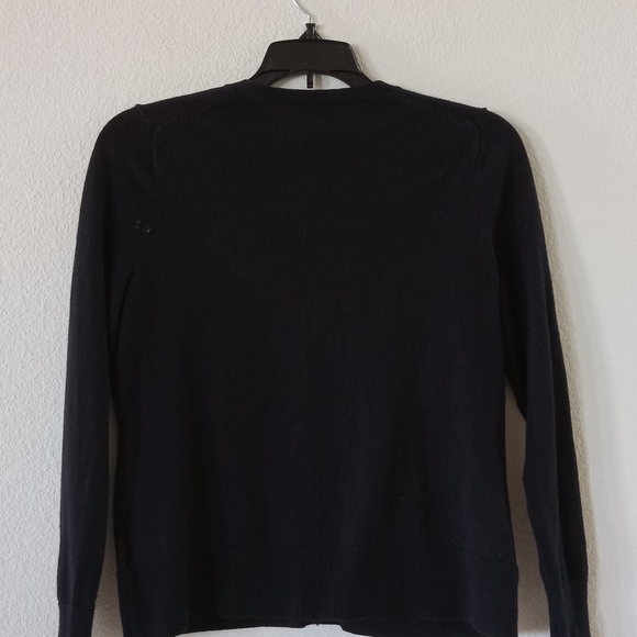 Old Navy - Black Sweater - Picture 2 of 4